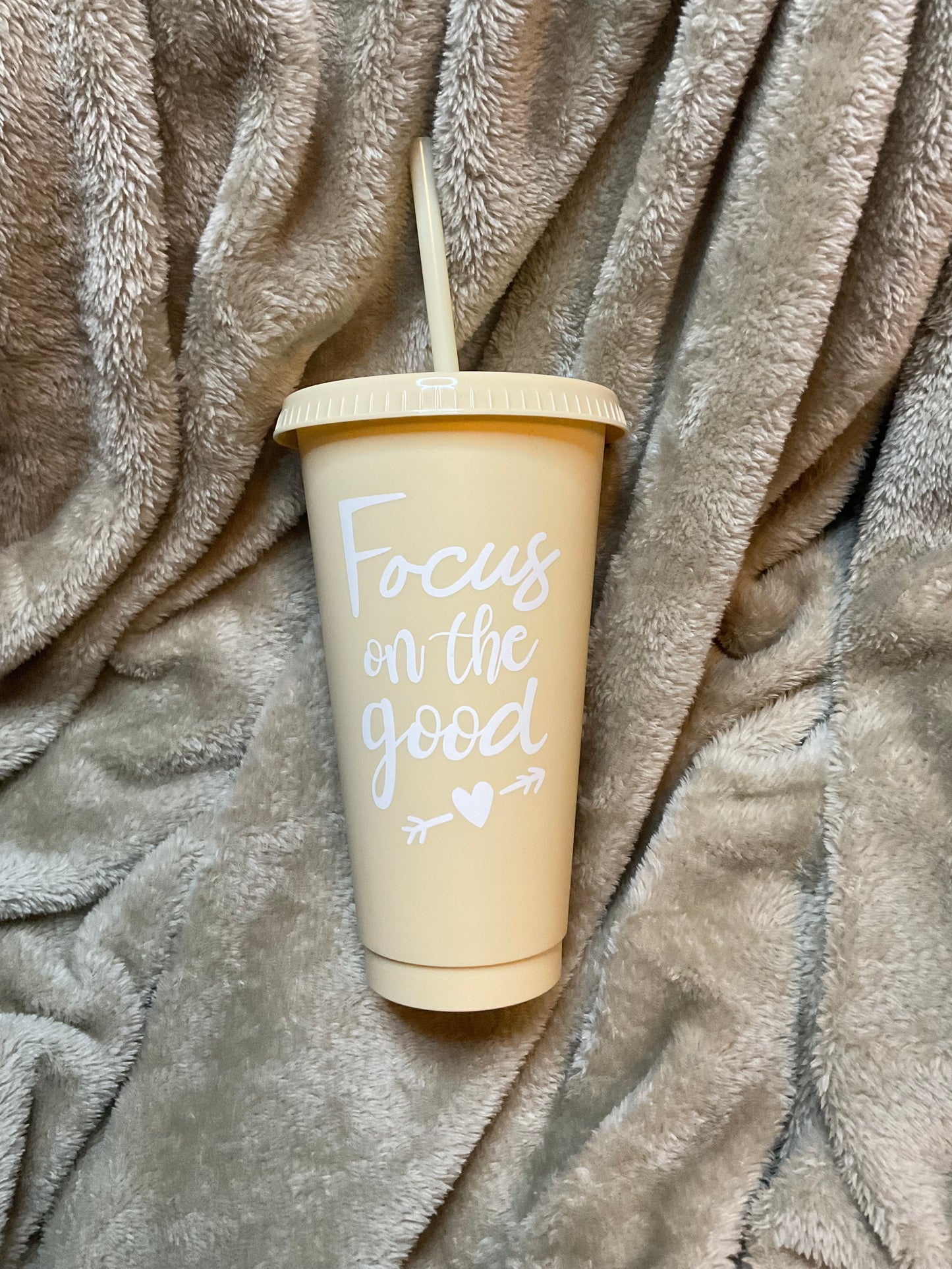 Cups & Mugs