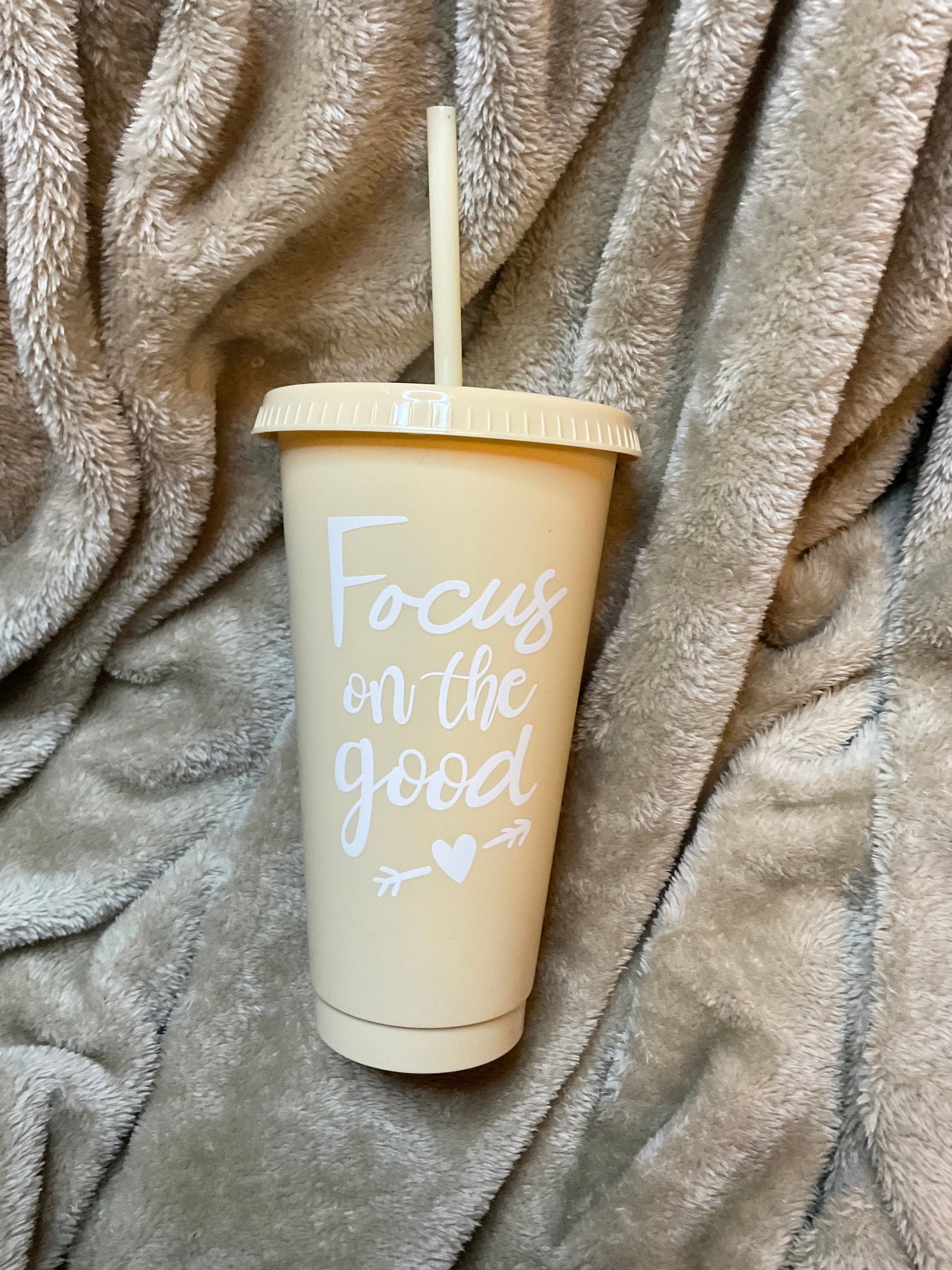 Cups & Mugs