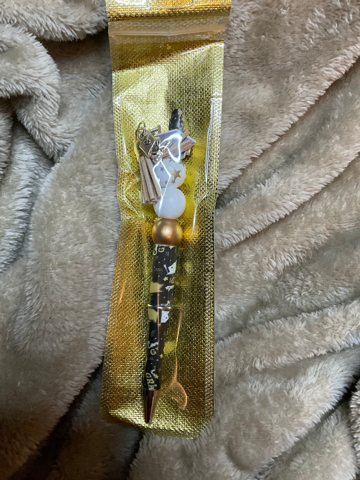 Custom pen